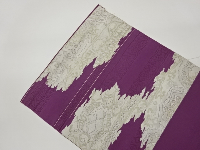  横段に抽象模様織出し名古屋帯